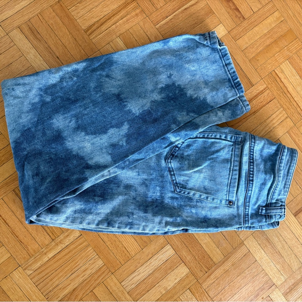 Women’s INC high rise tie-dye Blue Jeans sz 4